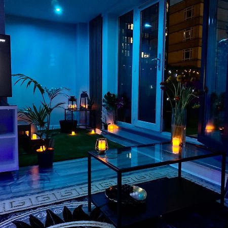Luxury 9Ine Penthouse With Garden & Jacuzzi Lejlighed Birmingham Eksteriør billede