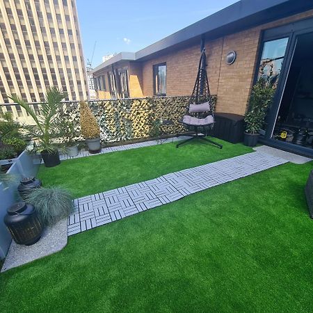 Luxury 9Ine Penthouse With Garden & Jacuzzi Lejlighed Birmingham Eksteriør billede