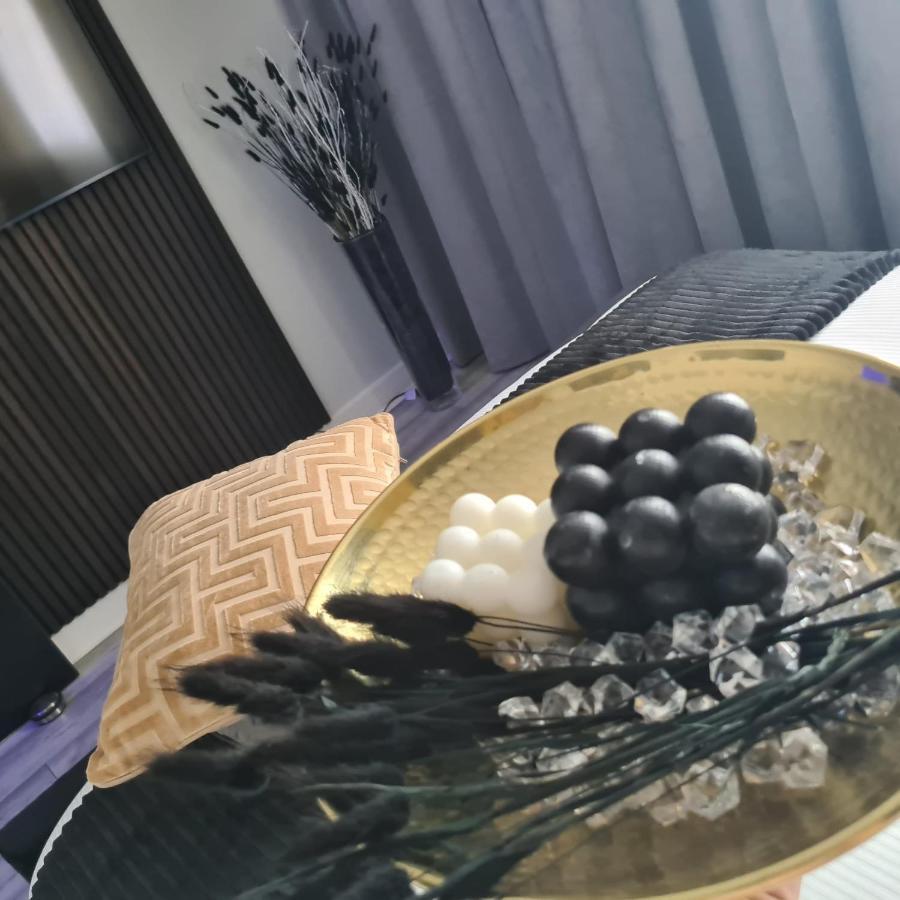 Luxury 9Ine Penthouse With Garden & Jacuzzi Lejlighed Birmingham Eksteriør billede
