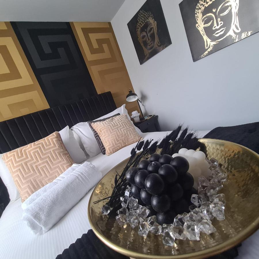 Luxury 9Ine Penthouse With Garden & Jacuzzi Lejlighed Birmingham Eksteriør billede